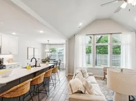 Beautiful new home in Stone Creek!