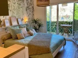 ChezLisa - Cozy Studio with Terrace and Parking