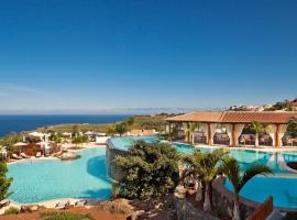 Hacienda del Conde member of Meliá Collection Golf and Spa - Adults only - Small Luxury Hotel of the World，位于布埃纳维斯塔德尔诺尔特的酒店