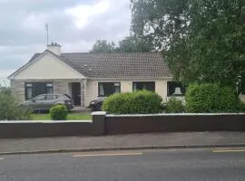 Cistin Bheag Áine