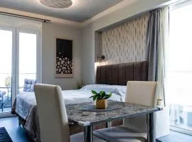 George V Luxury Apartments - Room 3