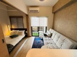 LuxurySweet 博多駅南41 博多駅車で5分 新築 条件付きペット宿泊可