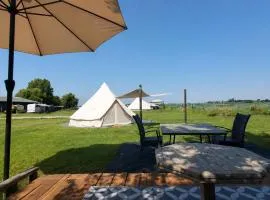 Glamping-tent