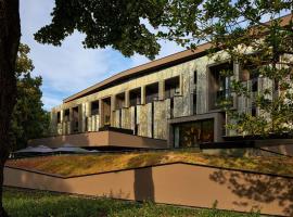L'Esquisse Hotel & Spa Colmar - MGallery Collection，位于科尔马的酒店