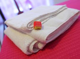 L'attico affittacamere B&B，位于卡坦扎罗的酒店