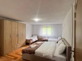 Albanica Guesthouse