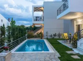 Pool Access Diamond 2 Apartment Ofrinio