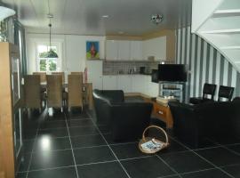 Herkenhoek 3 bedroom apartement，位于Heeswijk-Dinther的酒店