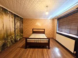 Spacious room available in Wigan