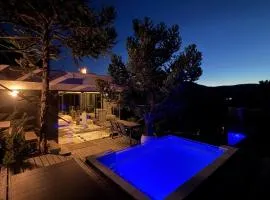 The Altitude Cabana 1373-Concrete