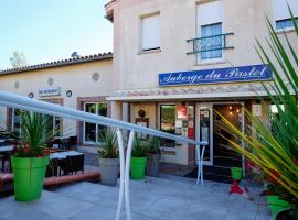 Logis Hôtel - Auberge du Pastel - Hôtel 3 étoiles et Restaurant，位于Nailloux的酒店