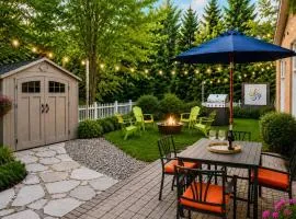 Downtown Picton Retreat - Near Sandbanks and Wineries