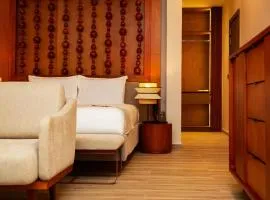 Escapade Hotel