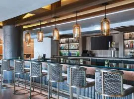 Fairfield Inn & Suites by Marriott Dallas Downtown