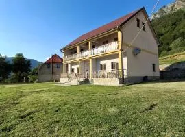 Guest House Trojani