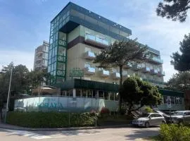 Hotel Soraya & Apartments