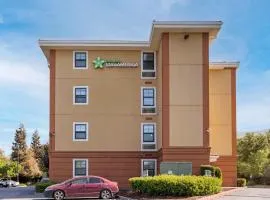 费利蒙暖泉美国长住酒店