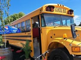 Skorzęcin Domki Buli School Bus
