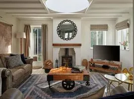 South Lodge at Pudleston Court
