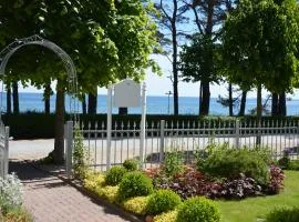 Villa Steinfurth direkt am Strand in Binz