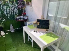 Charming Studio in Charleroi City Center, 75 m² with Terrace