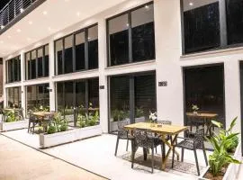 Hotel&Apartaments -Villa Hasani 24