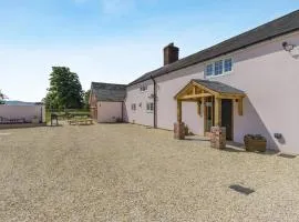 7 Bed in Welshpool oc-96412