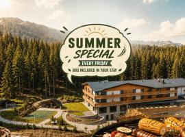 Spa & Wellness Hotel Fitak****，位于利托斯基简的酒店