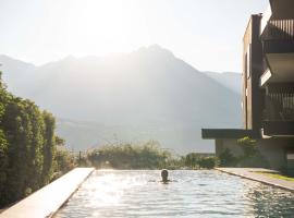 Garni-Hotel Der Forsterhof，位于拉古多的酒店