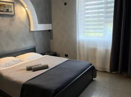 Avto Spa，位于赫梅利尼茨基的酒店