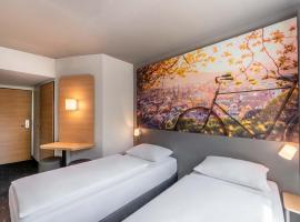 B&B HOTEL Freiburg-West，位于弗莱堡的酒店