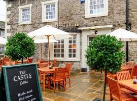 The Castle by Innkeeper's Collection，位于卡斯尔顿的酒店