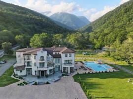 Sviana Resort，位于泰拉维的酒店