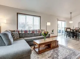 Walking Distance to Scheels Arena - West Fargo