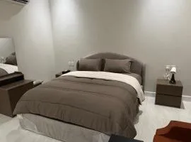 سويت بغرفة نوم شوحط
