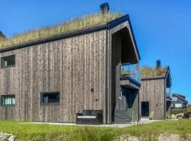 6 Bedroom Lovely Home In Brokke