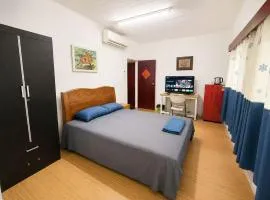 Comfortable Ensuite Room in Suva CBD