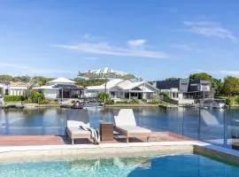 Masthead Waters - Waterfront Home and Pool