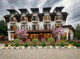 Pensiunea Casa Padurii Slanic Prahova，位于斯勒尼克的酒店