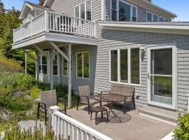 White Caps, oceanfront home in Port Clyde Maine