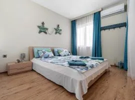 Spacious Family Apartment | Free Street Parking
