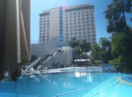 Mövenpick Hotel Amman，位于安曼的酒店
