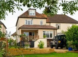 Garden Retreat with Views & Parking