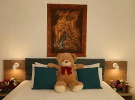 Central Plaza Hotel