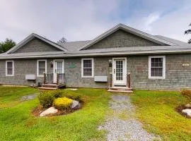 Stylish Condo at Sheepscot Harbor Resort w/Free WiFi, River Views, & Balcony