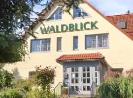 Hotel & Restaurant Waldblick，位于普尔斯尼茨的酒店
