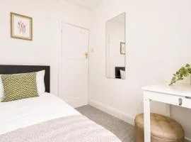 Hububb Cleveley House
