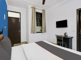 Collection O Agniv Residency Near Saket Metro