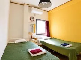 Guesthouse LuLuLu 無料朝食&夕食ｶﾚｰ付き ﾛｰｿﾝ隣 街まで電車8分