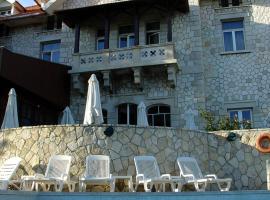 索拉帕尔梅拉斯酒店，位于帕苏迪阿尔库什的酒店